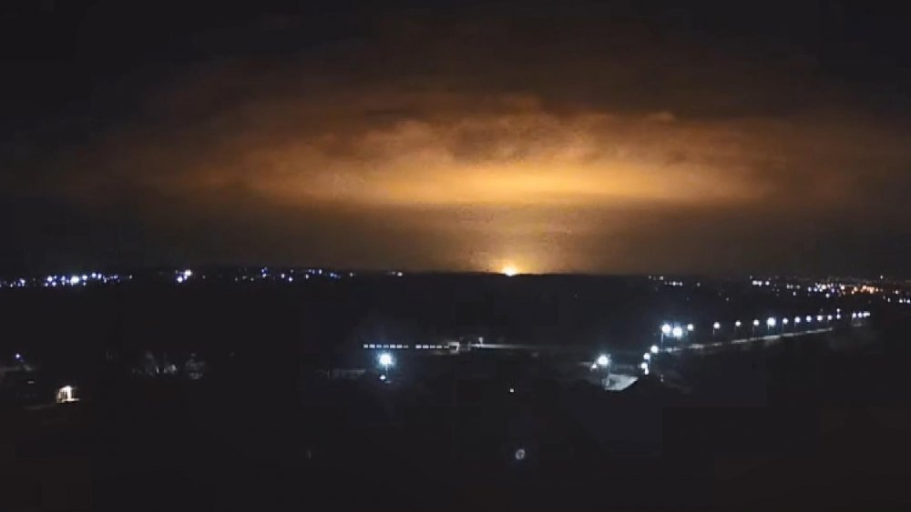 Kharkiv yakınlarında şiddetli patlama!..